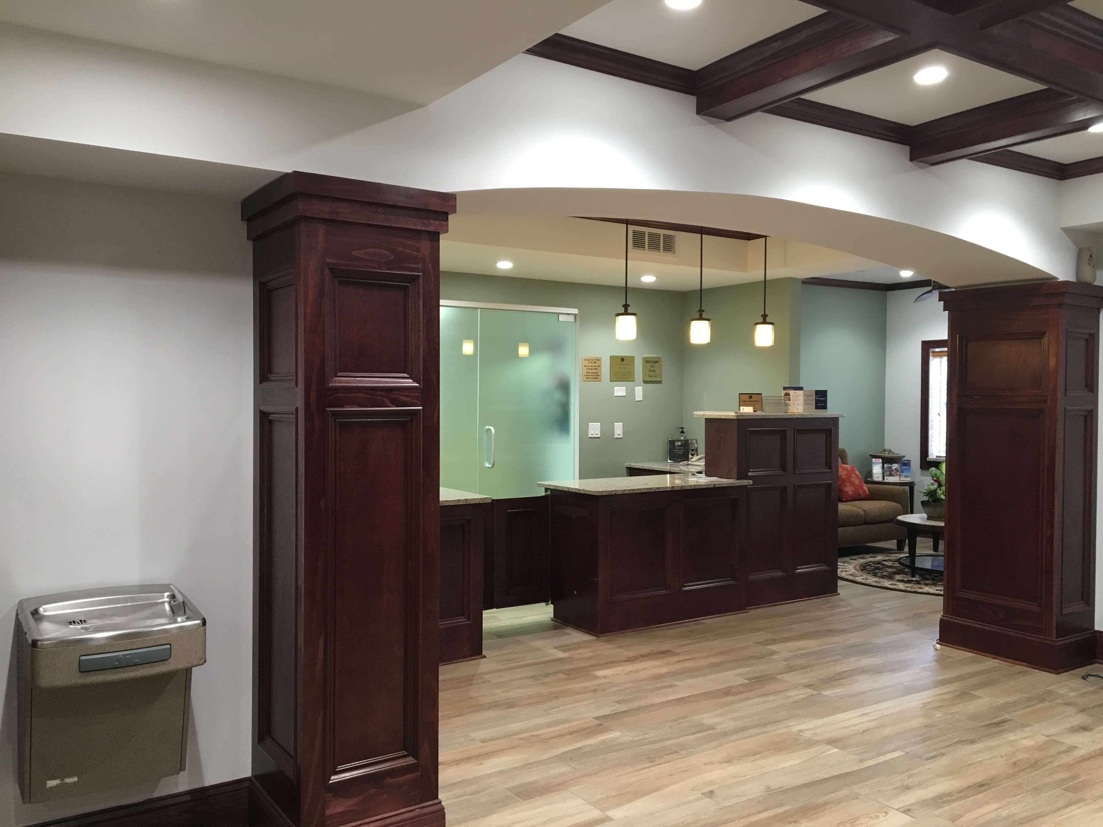 Best Western Patriots Point Mount Pleasant Bagian luar foto