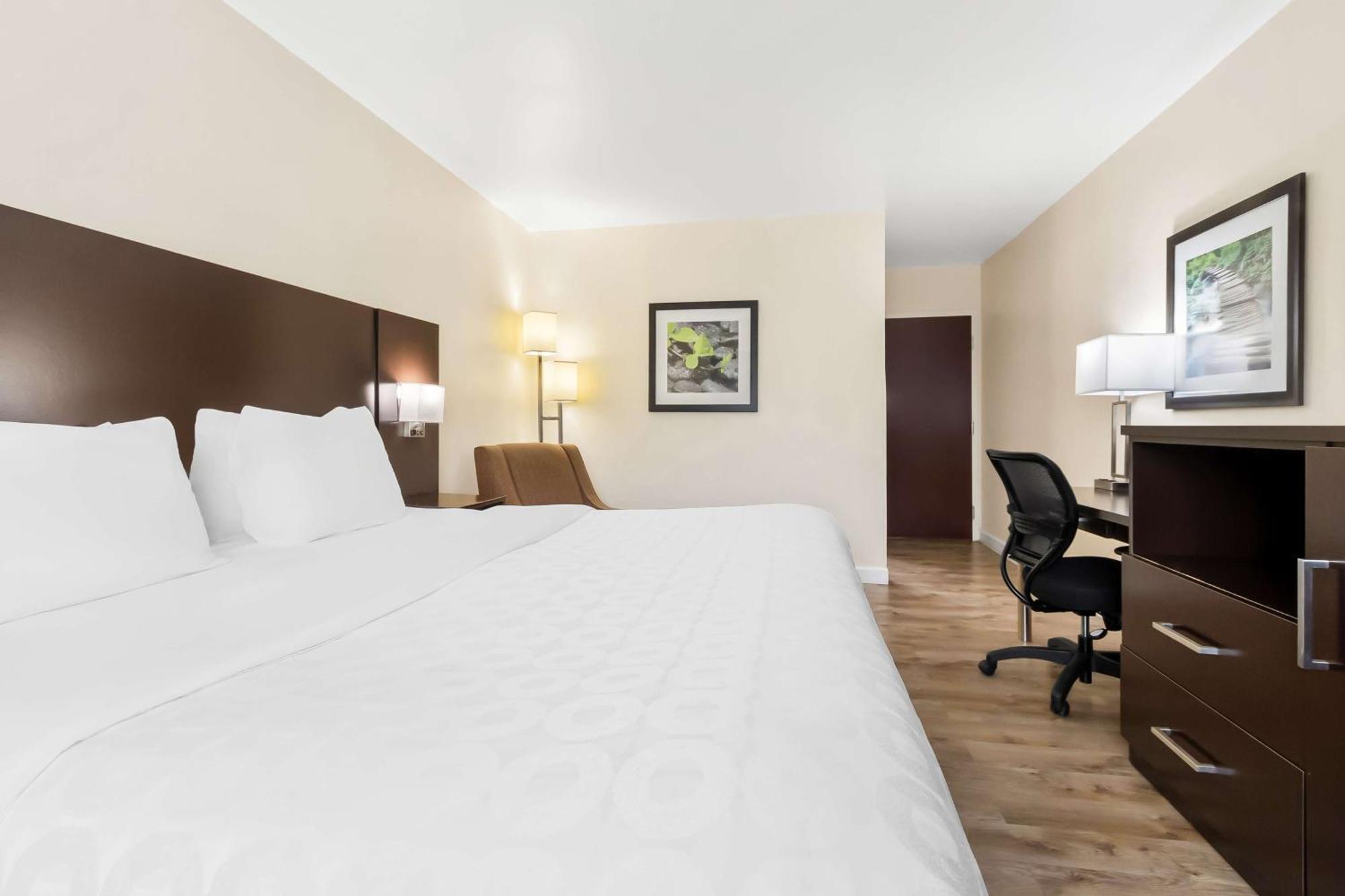 Best Western Patriots Point Mount Pleasant Bagian luar foto