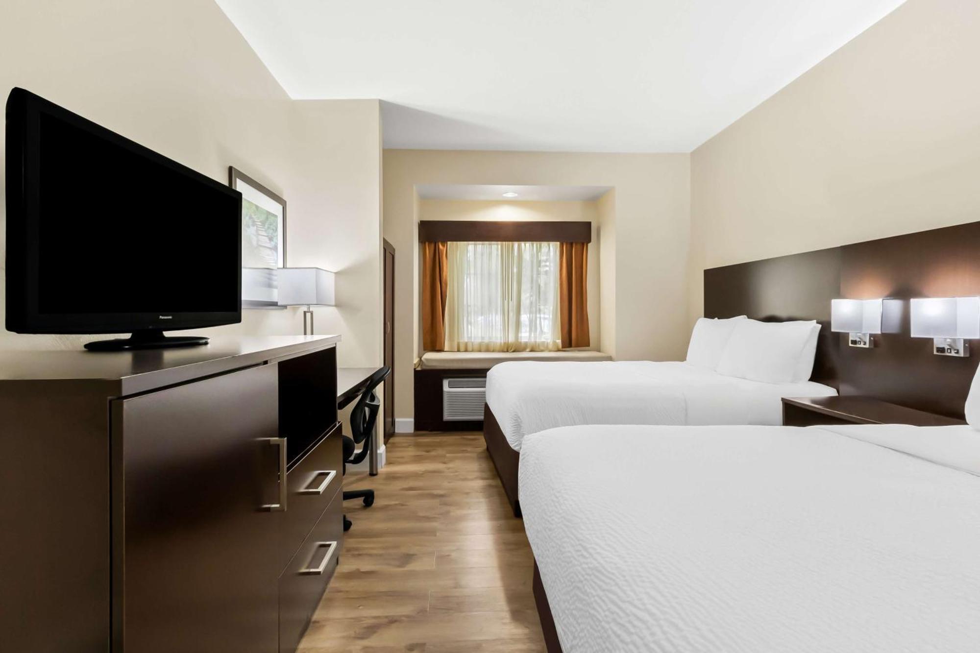 Best Western Patriots Point Mount Pleasant Bagian luar foto